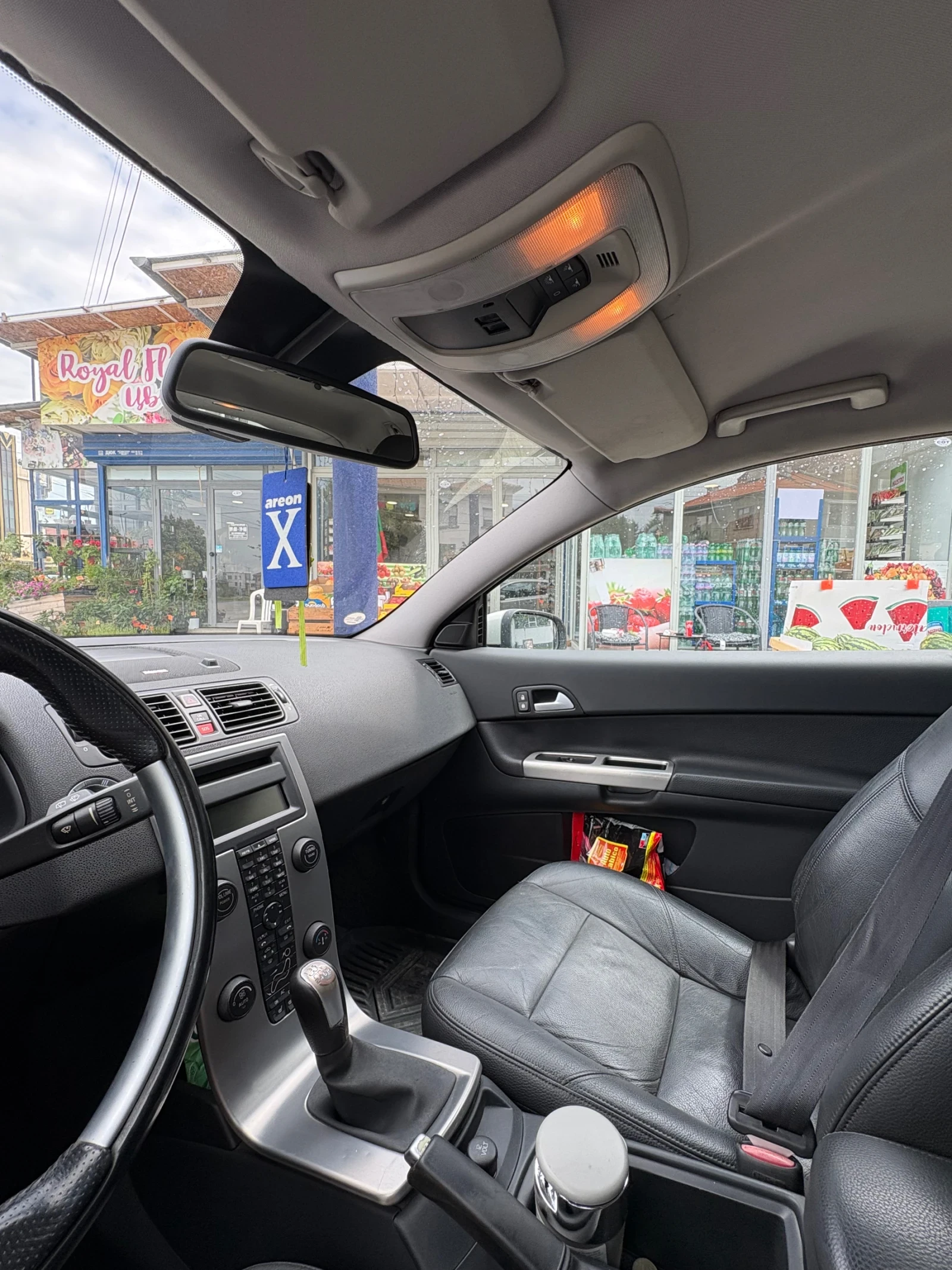 Volvo C30, снимка 8 - Автомобили и джипове - 55134452