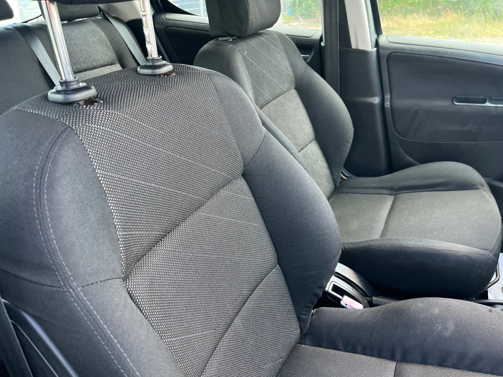 Peugeot 207 1.4-16V-ITALIA, снимка 6 - Автомобили и джипове - 55427299