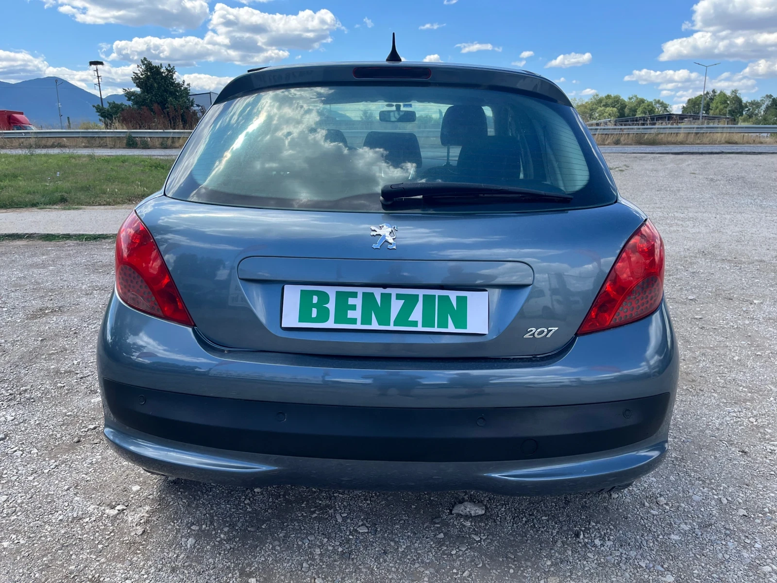 Peugeot 207 1.4-16V-ITALIA, снимка 10 - Автомобили и джипове - 55427299