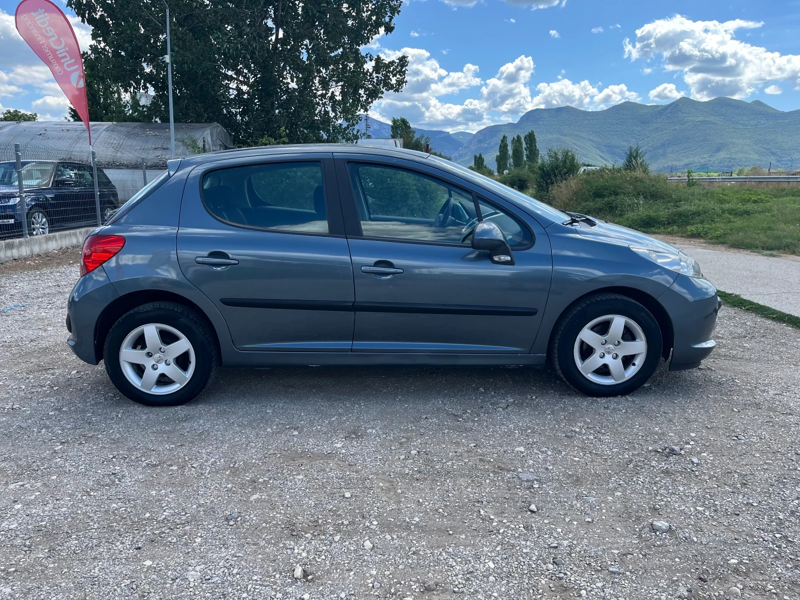 Peugeot 207 1.4-16V-ITALIA, снимка 4 - Автомобили и джипове - 55427299