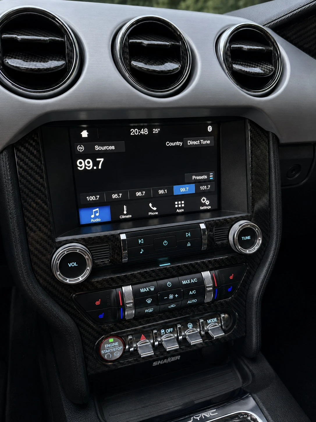 Ford Mustang 2.3 ECOBOOST PREMIUM| ПОДГРЕВ| ОБДУХВАНЕ| SHAKER| , снимка 16 - Автомобили и джипове - 55536385