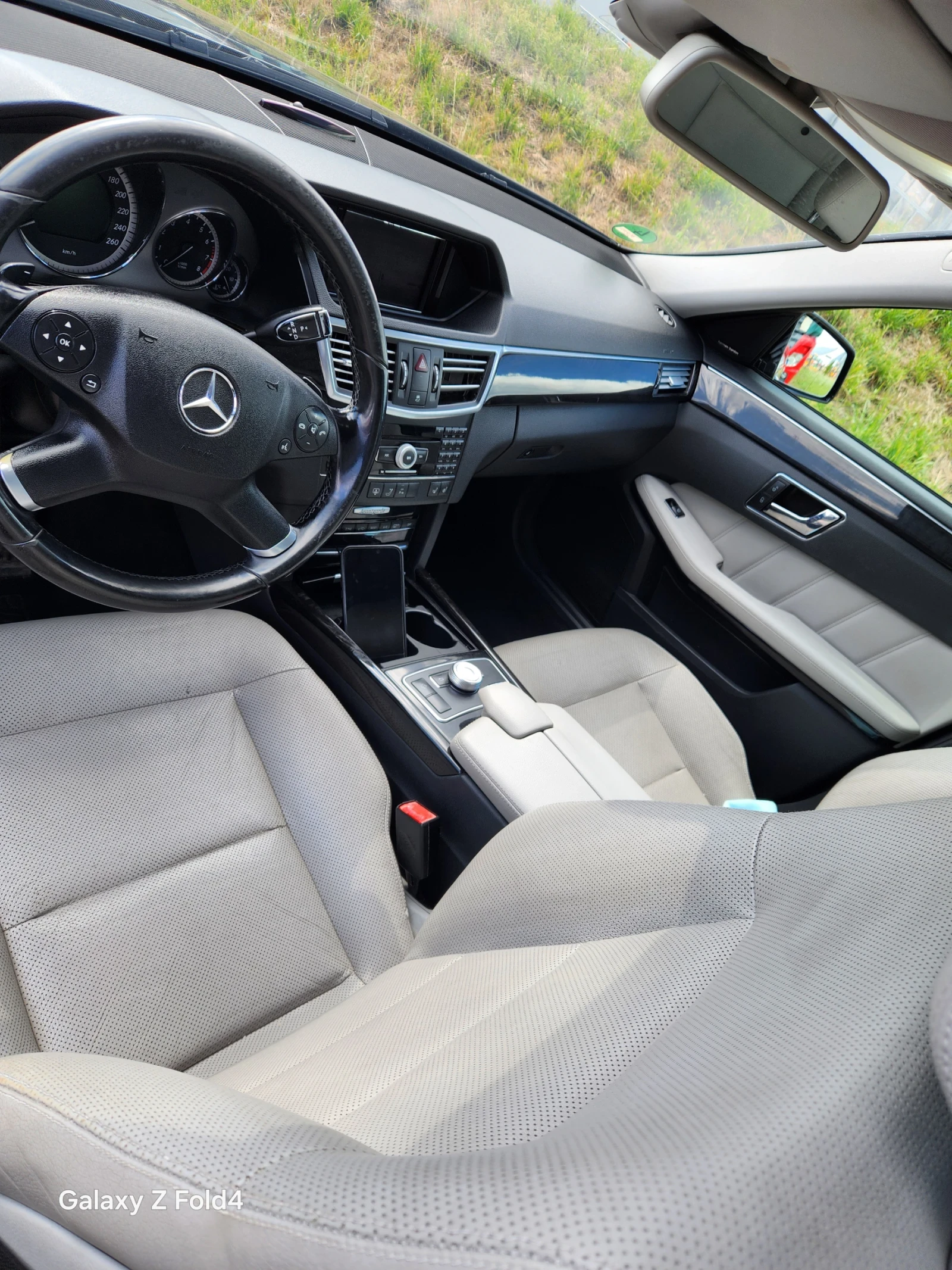 Mercedes-Benz E 350 3.5, снимка 4 - Автомобили и джипове - 55566117