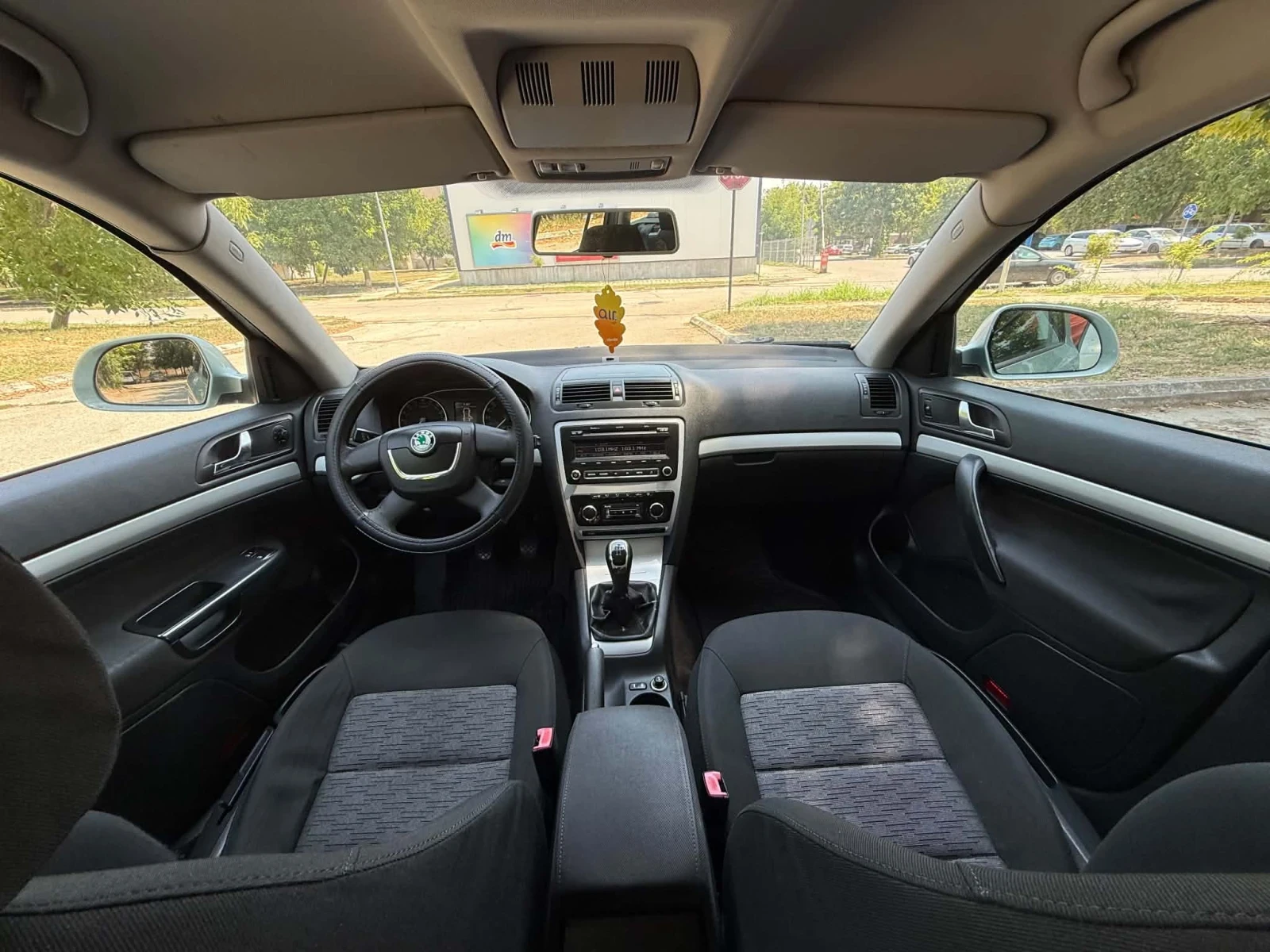 Skoda Octavia 1.6 TDI 105кс Швейцария, снимка 7 - Автомобили и джипове - 55600957