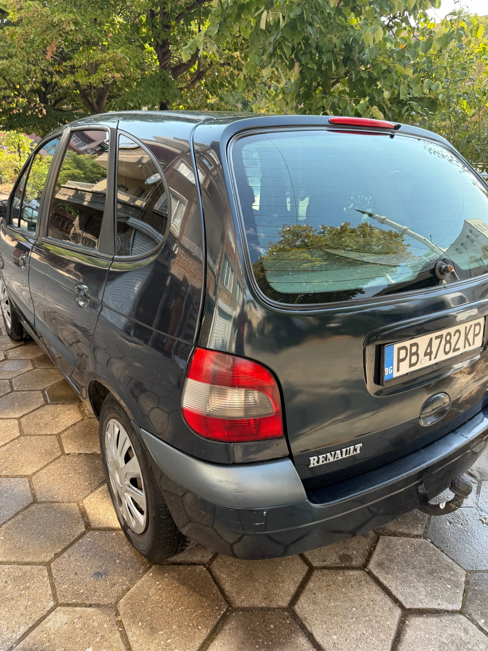 Renault Scenic 1.9, снимка 6 - Автомобили и джипове - 55767097