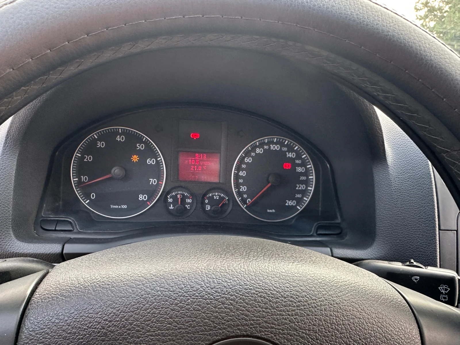 VW Golf 5, снимка 11 - Автомобили и джипове - 55874345