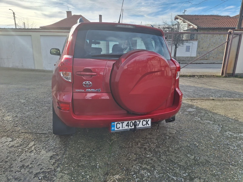 Toyota Rav4 D4D, снимка 2 - Автомобили и джипове - 48757181