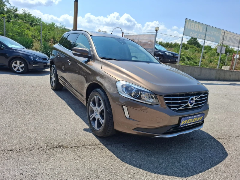 Volvo XC60 2.4 4х4 NAVI PANORAMA, снимка 14 - Автомобили и джипове - 51297621