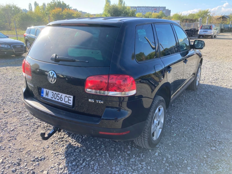 VW Touareg 2.5 TDI, снимка 4 - Автомобили и джипове - 52152330