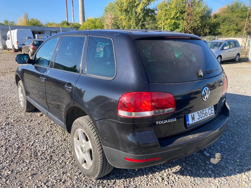 VW Touareg 2.5 TDI, снимка 3 - Автомобили и джипове - 52152330