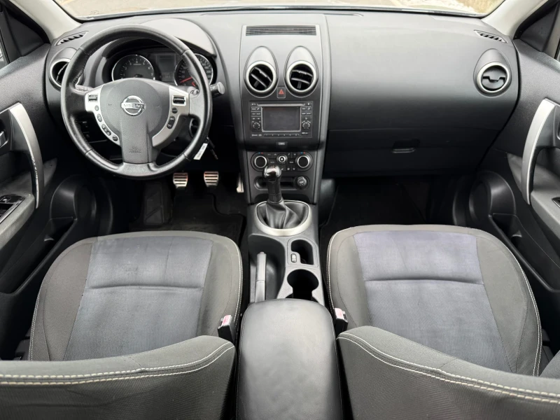 Nissan Qashqai 1.6i N-TEC / 360 CAMERA / NAVI / PANORAMA , снимка 9 - Автомобили и джипове - 52580919
