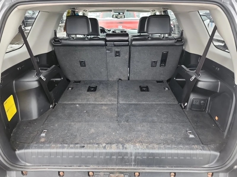 Toyota 4runner * SR5 * CARFAX * БЕЗ ПЪРВОНАЧАЛНА ВНОСКА, снимка 11 - Автомобили и джипове - 53165311