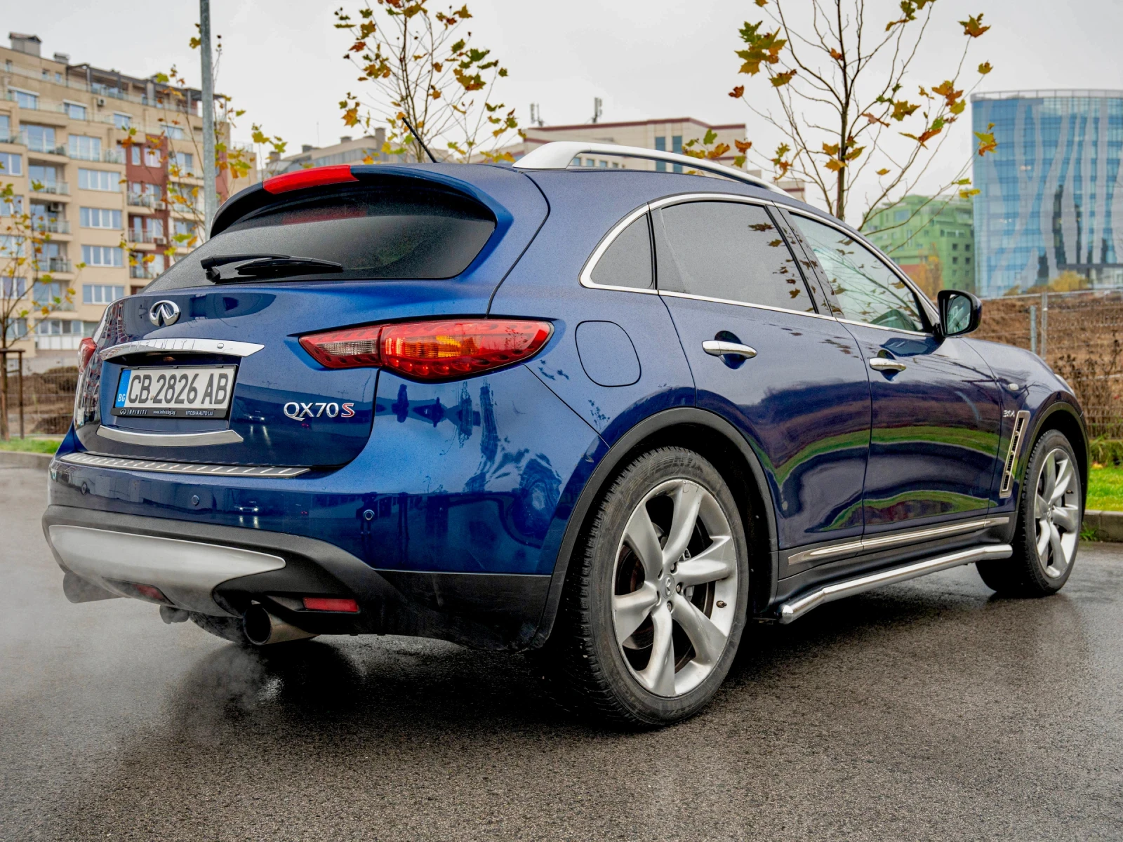 Infiniti QX70  INFINITI QX70S* 44*   *  | Mobile.bg   10