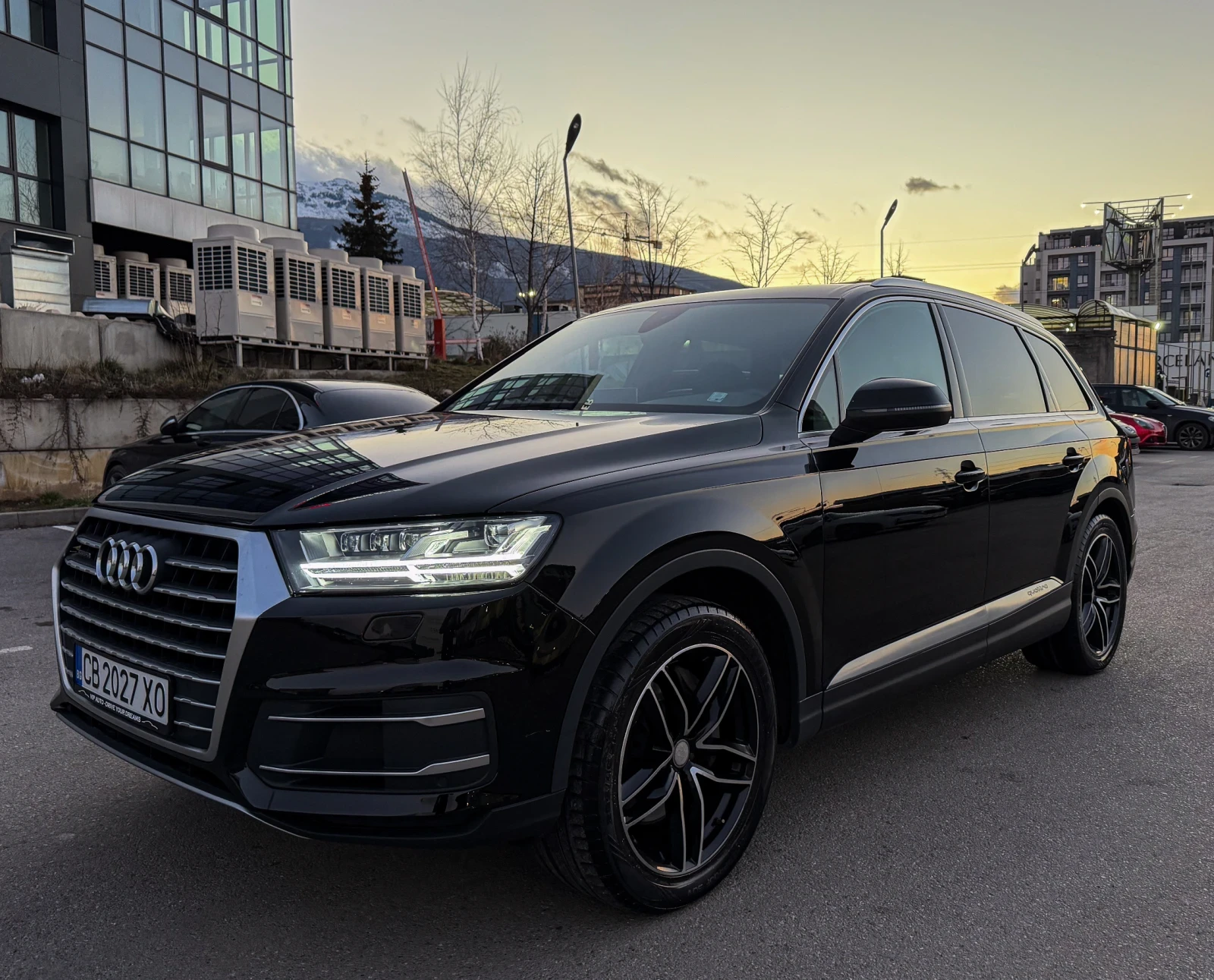 Audi Q7 3.0TDI/Matrix/7места/, снимка 3 - Автомобили и джипове - 53863931