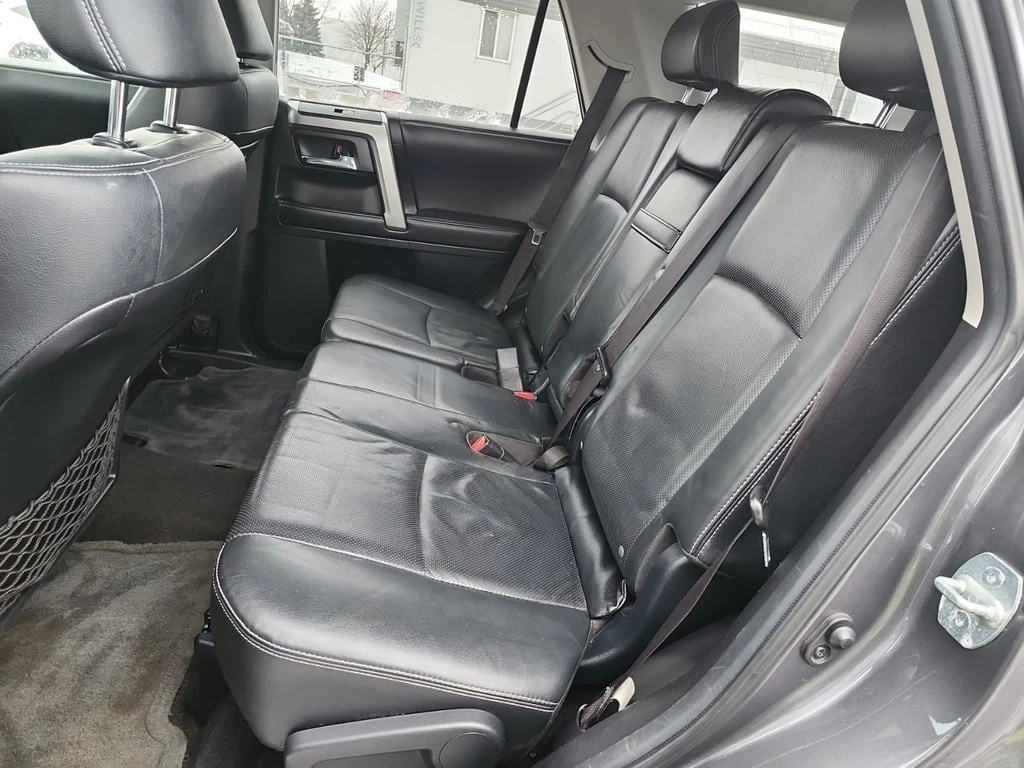 Toyota 4runner * SR5 * CARFAX * БЕЗ ПЪРВОНАЧАЛНА ВНОСКА - изображение 10