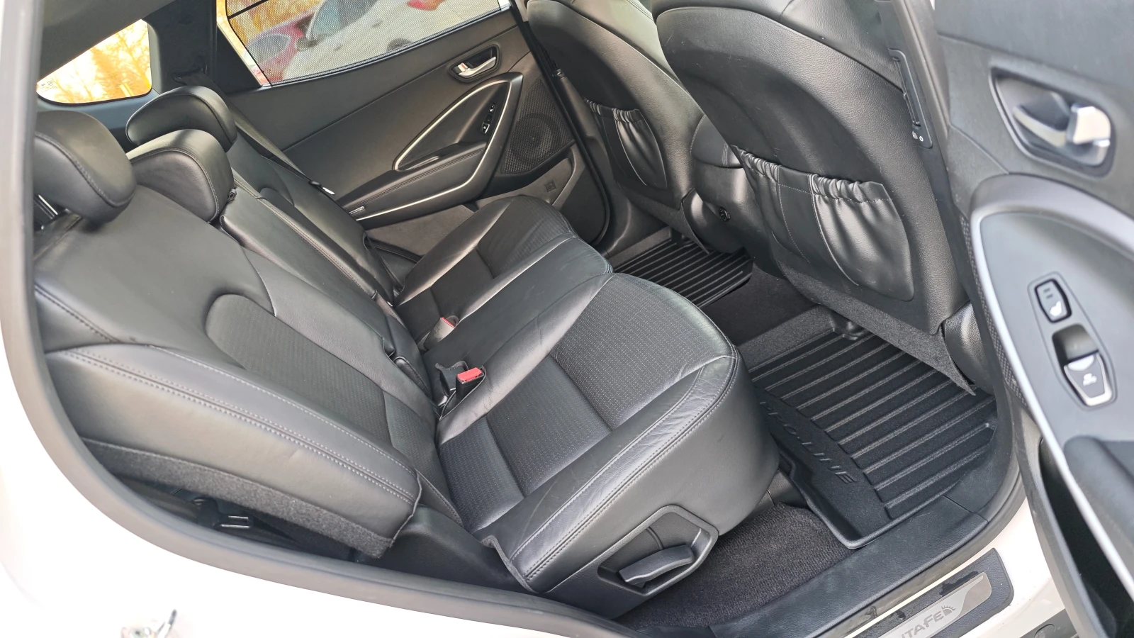 Hyundai Santa fe 7МЕСТА/РОЛБАР/СТЕПЕНКИ/NAV/DVD/KAM/ПАНОРАМА/АСИСТЕ, снимка 14 - Автомобили и джипове - 53815223