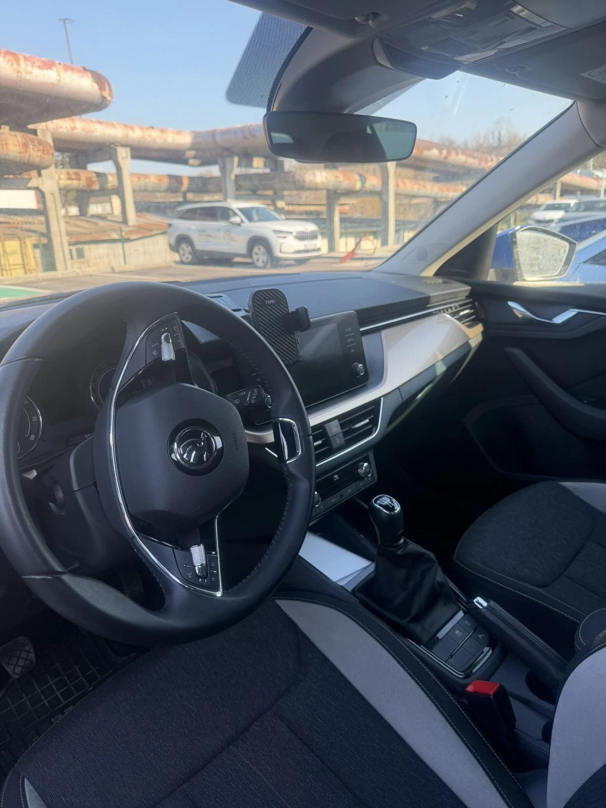 Skoda Kamiq, снимка 2 - Автомобили и джипове - 53960770