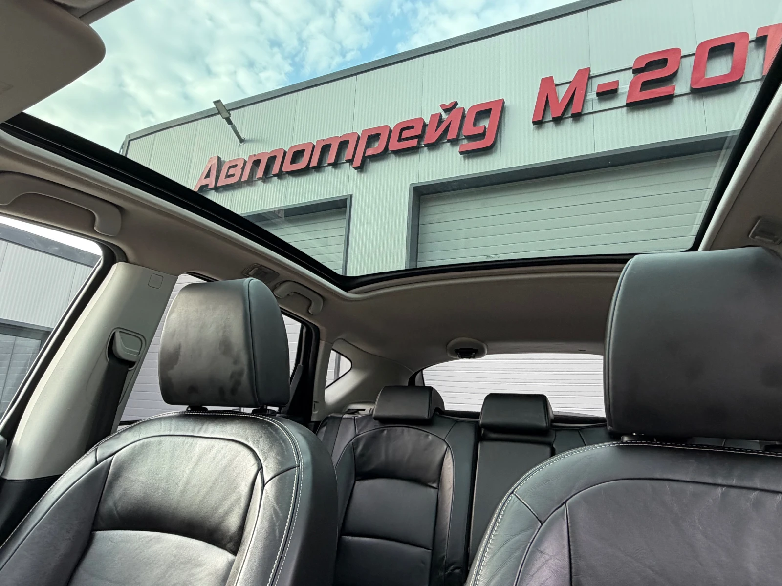 Nissan Qashqai 2.0DCI* FACE* Panorama, снимка 16 - Автомобили и джипове - 54168455