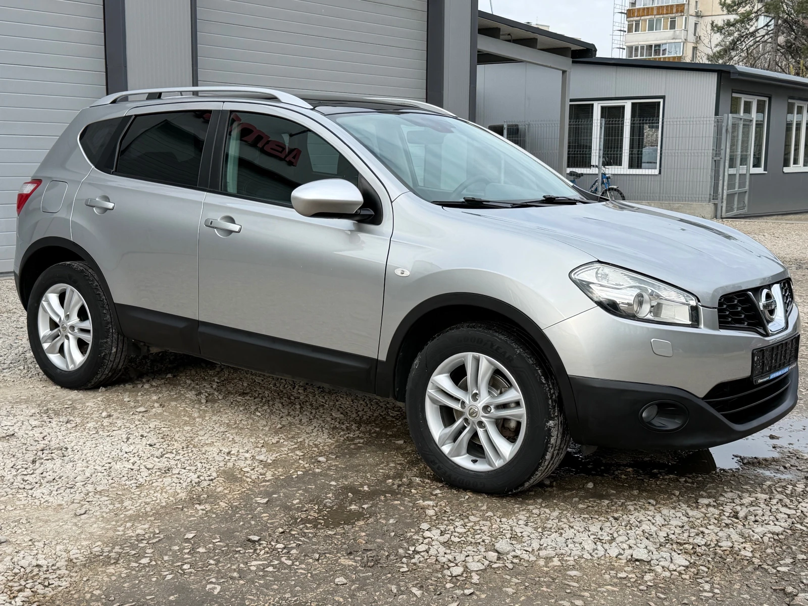 Nissan Qashqai 2.0DCI* FACE* Panorama, снимка 6 - Автомобили и джипове - 54168455