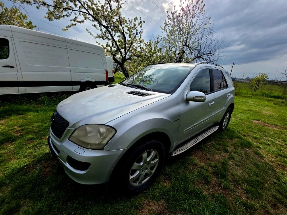 Mercedes-Benz ML 320 3.2CDI 2007g, снимка 5 - Автомобили и джипове - 54259149