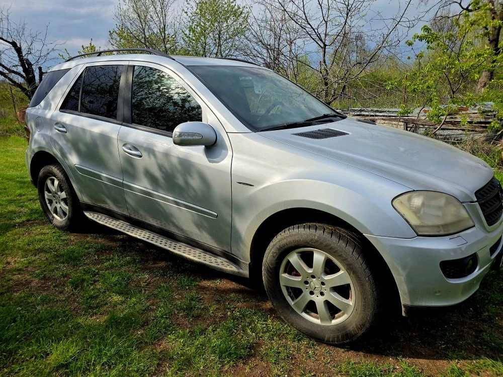 Mercedes-Benz ML 320 3.2CDI 2007g, снимка 13 - Автомобили и джипове - 54259149