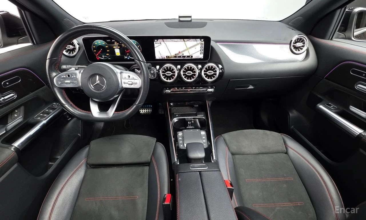 Mercedes-Benz GLA 250 4MATIC* AMG* AMBIENT* ПОДГРЕВ* КАМЕРА* КЕЙЛЕС, снимка 10 - Автомобили и джипове - 54480345