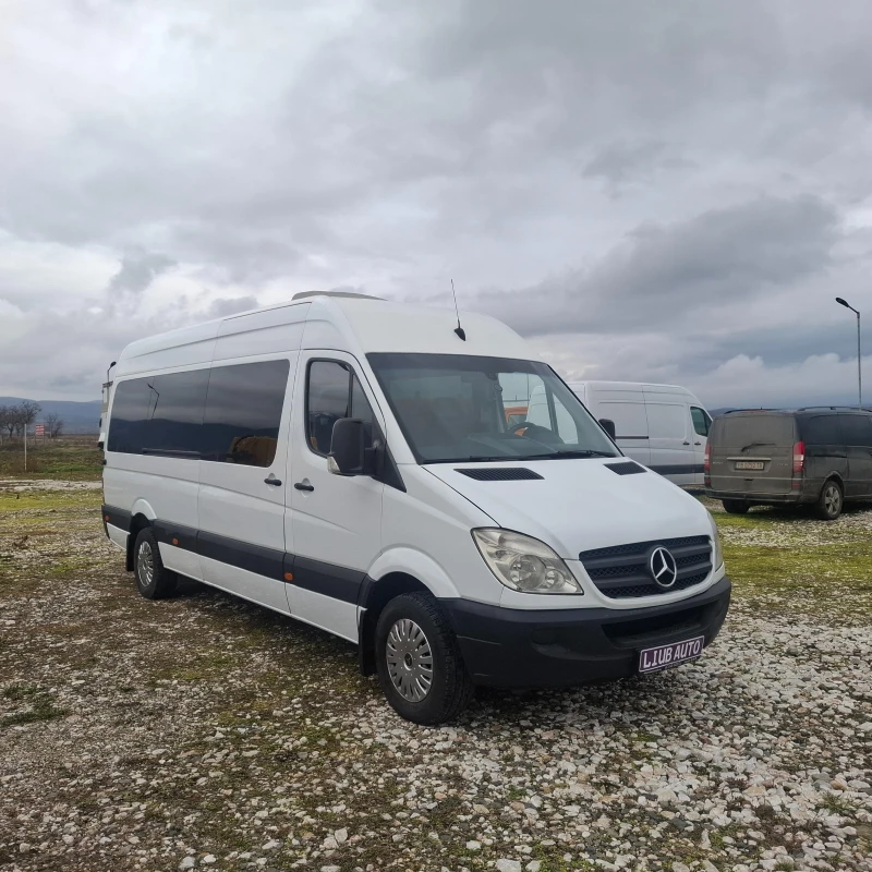 Mercedes-Benz Sprinter 315CDI Двоен Климатик Регистриран, снимка 3 - Бусове и автобуси - 53292974