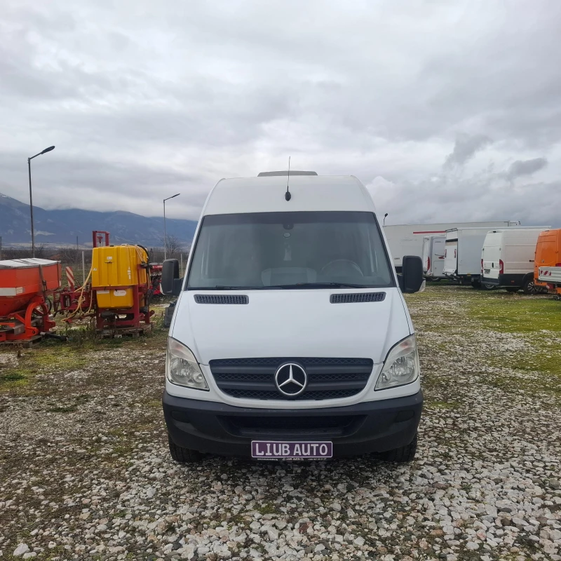 Mercedes-Benz Sprinter 315CDI Двоен Климатик Регистриран, снимка 2 - Бусове и автобуси - 53292974