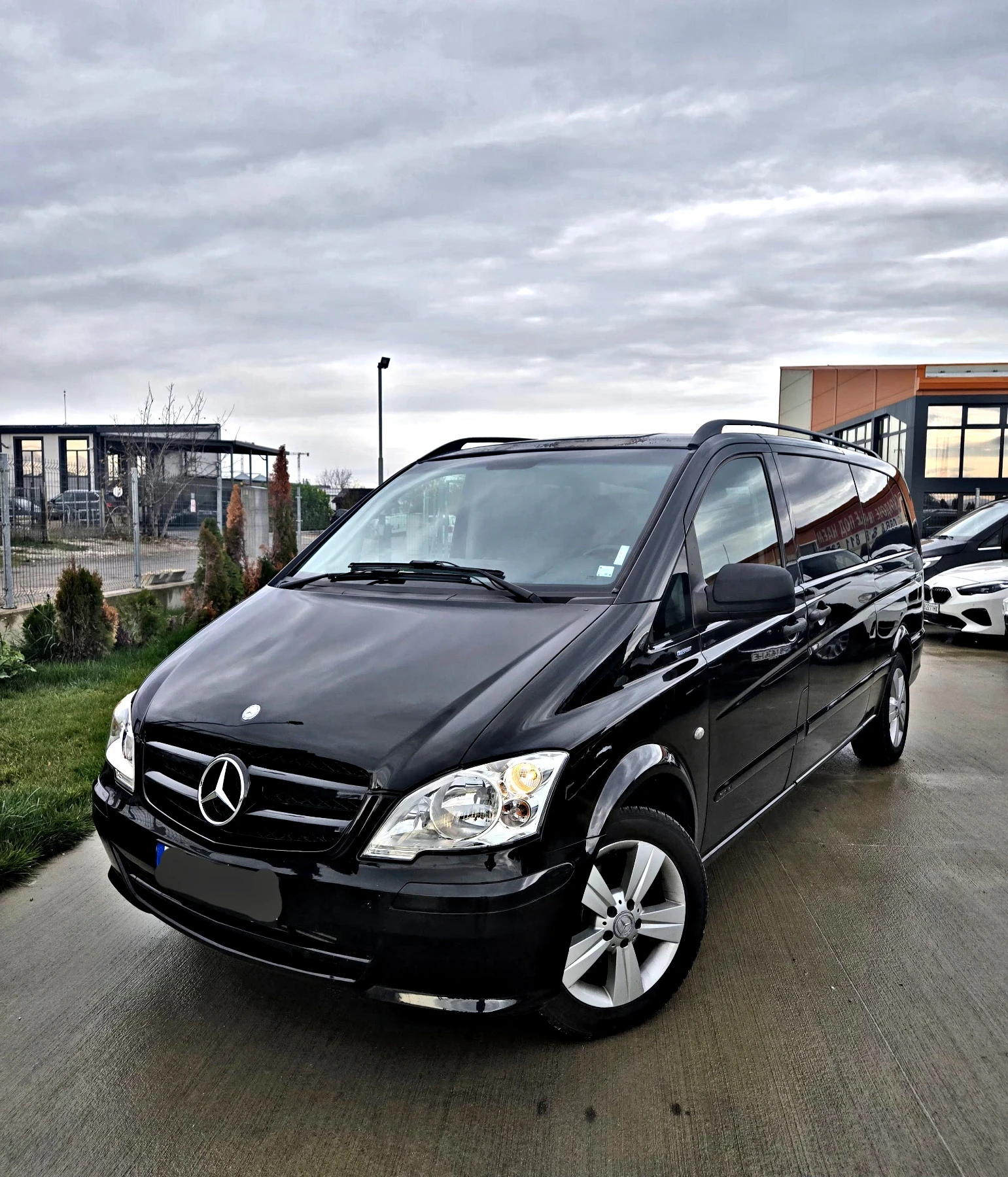 Mercedes-Benz Vito 2.2 CDI* Климатроник* Кожа* , снимка 1