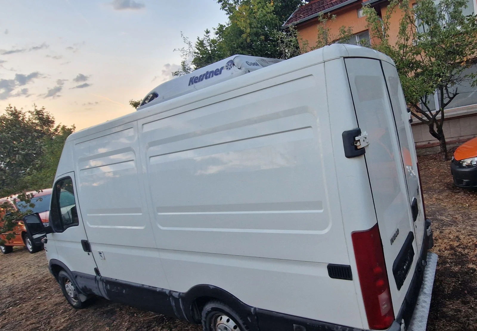 Iveco 35s13 ХЛАДИЛЕН ДО 3, 5Т., снимка 2 - Бусове и автобуси - 54639744