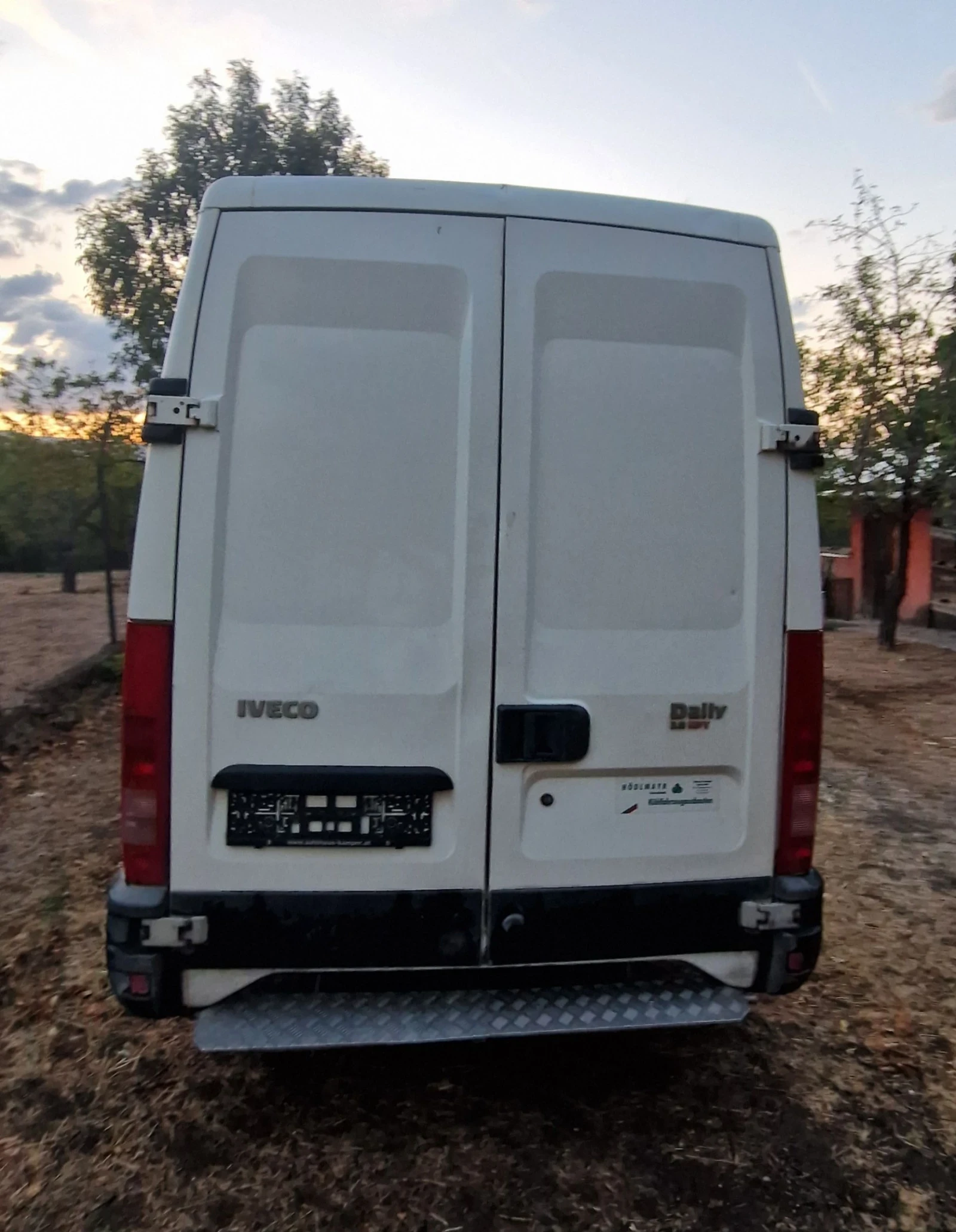 Iveco 35s13 ХЛАДИЛЕН ДО 3, 5Т., снимка 3 - Бусове и автобуси - 54639744