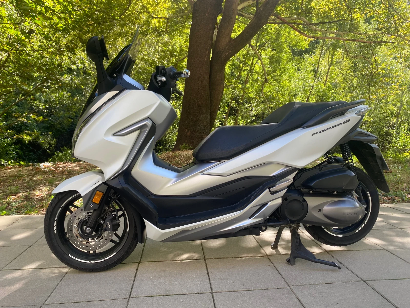 Honda Forza 300 - изображение 3