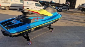 Джет Yamaha WaveRunner, снимка 4 - Воден транспорт - 53357833