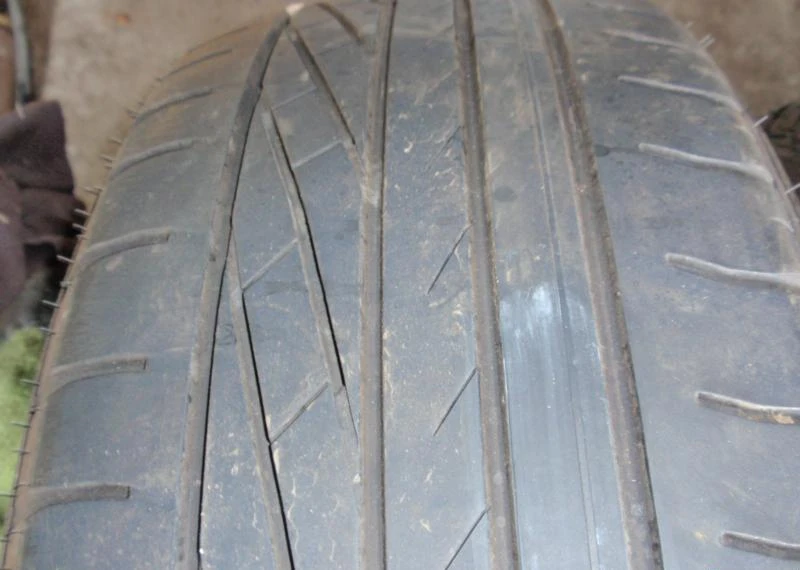 Гуми Летни 215/55R17, снимка 5 - Гуми и джанти - 5293116