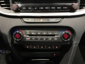 Kia XCeed PHEV/141HP/PLATINUM/PANO/CAM/MEMO/LED/CPLAY/595q, снимка 8