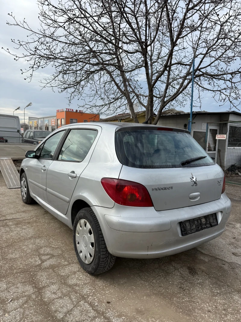 Peugeot 307 1.4i/1.6i/2.0i/1.6HDi/2.0HDi, снимка 10 - Автомобили и джипове - 5207264