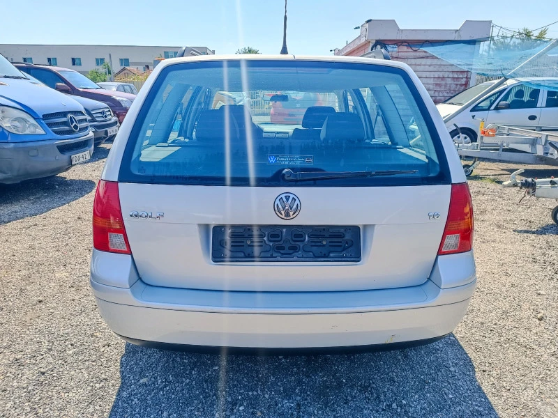 VW Golf 1.6i 101к.с. ITALIA , снимка 5 - Автомобили и джипове - 46611110