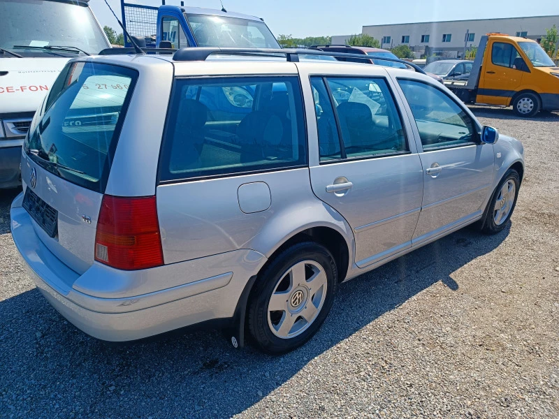 VW Golf 1.6i 101к.с. ITALIA , снимка 4 - Автомобили и джипове - 46611110