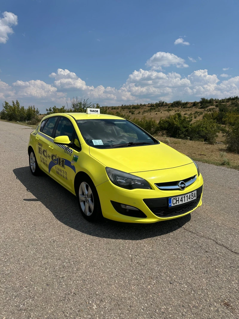 Opel Astra 1.4 Turbo, снимка 1 - Автомобили и джипове - 46641470