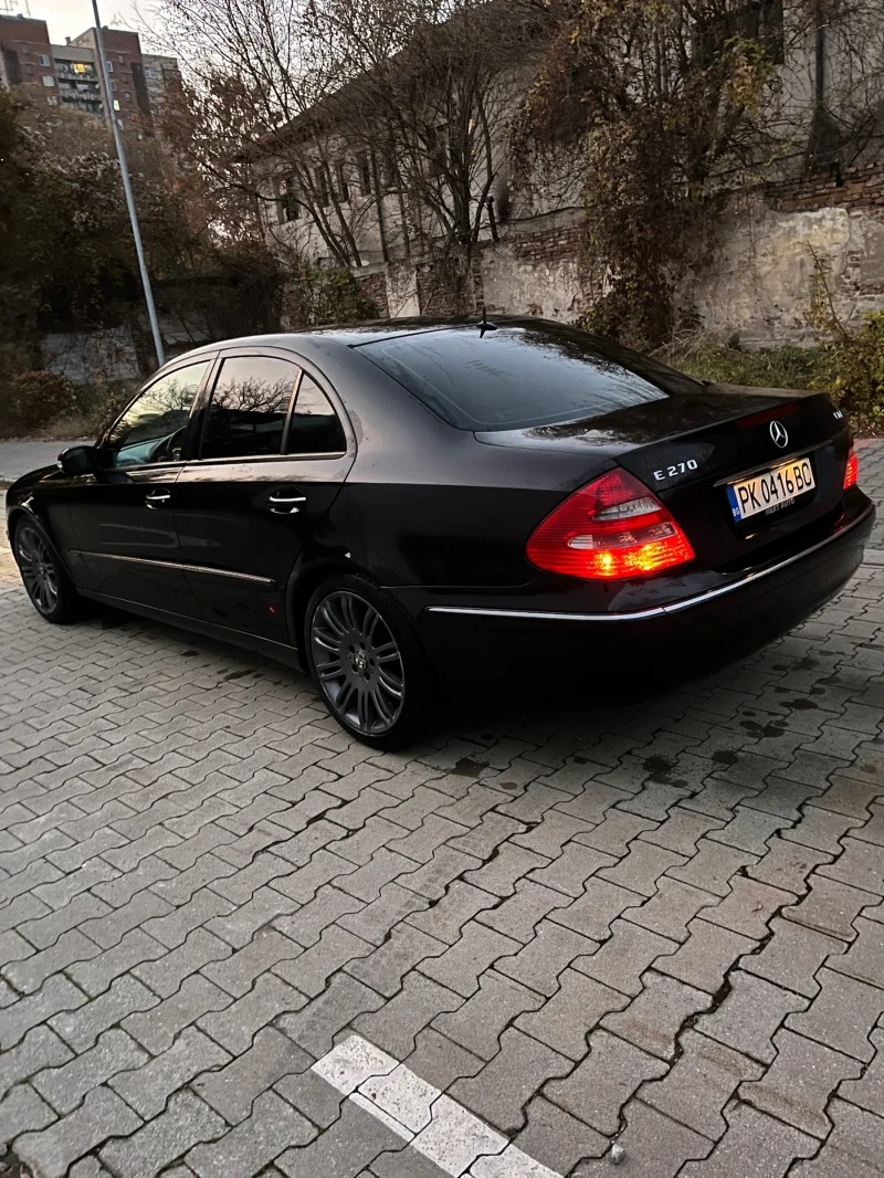 Mercedes-Benz E 270 2.7, снимка 1 - Автомобили и джипове - 47282151