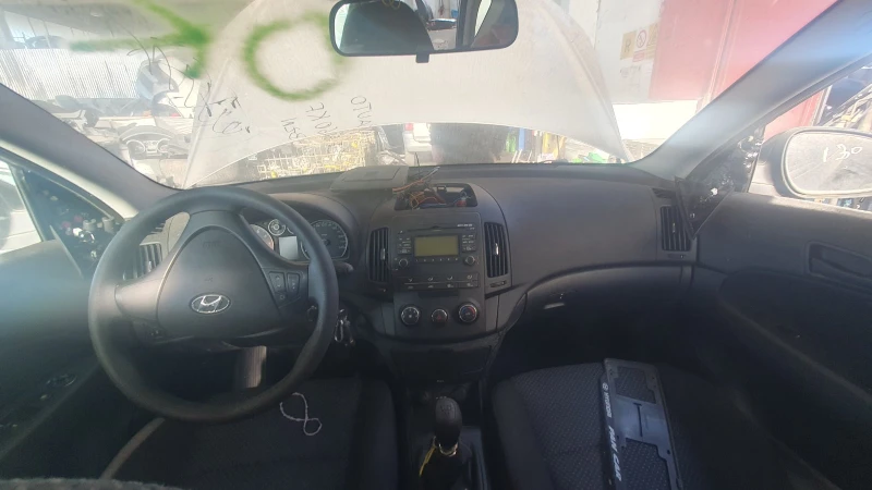 Hyundai I30 1.4 i, снимка 3 - Автомобили и джипове - 48246456