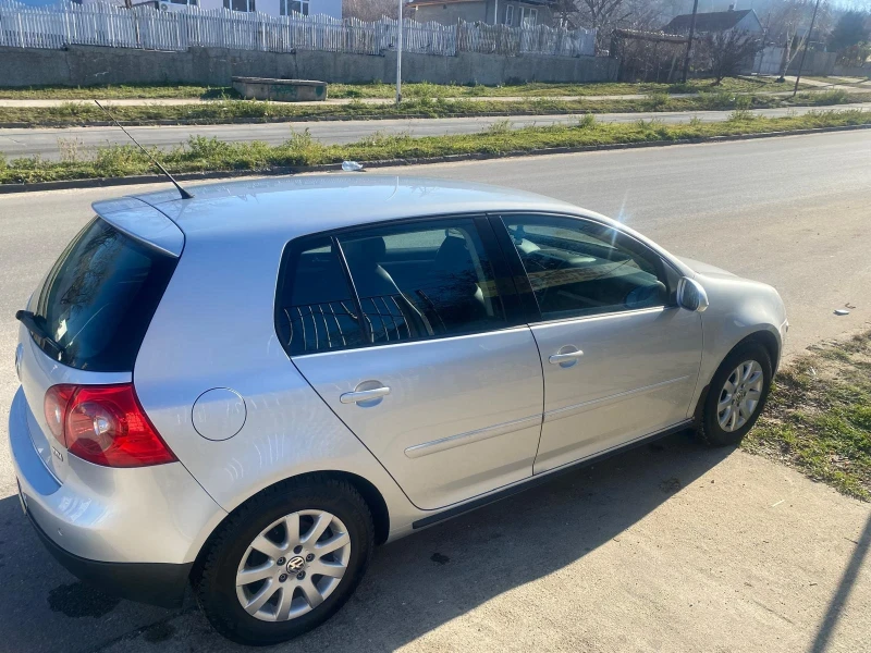 VW Golf 1.9, снимка 13 - Автомобили и джипове - 48726080