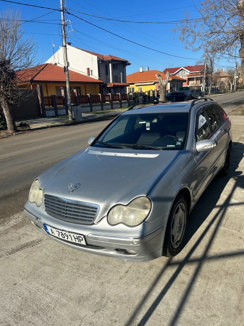 Mercedes-Benz C 220, снимка 5 - Автомобили и джипове - 48726325