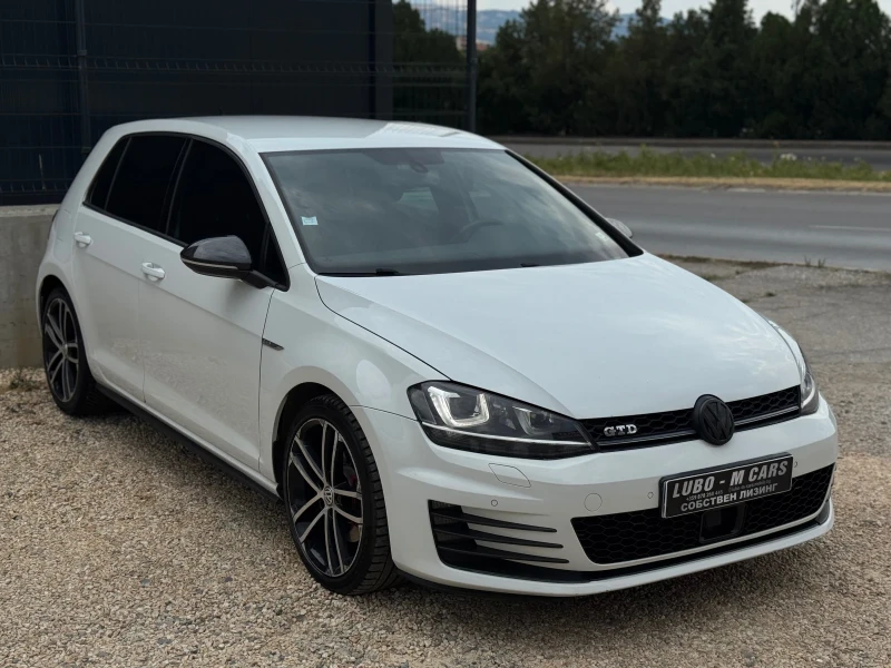 VW Golf 2.0GTD* 184* DSG* Дистроник* АктивСаунд* , снимка 3 - Автомобили и джипове - 51061558