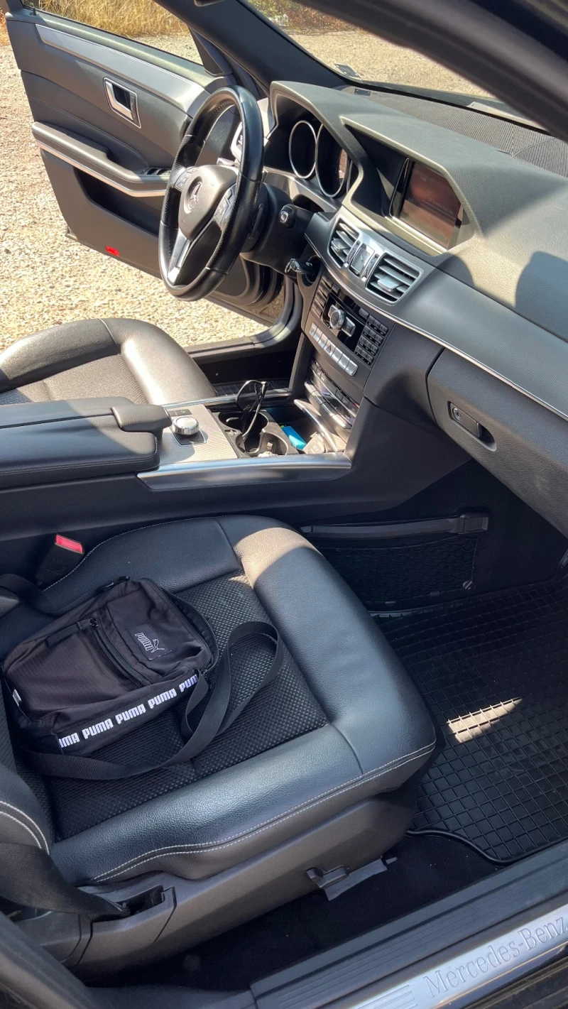 Mercedes-Benz E 220, снимка 7 - Автомобили и джипове - 52673695