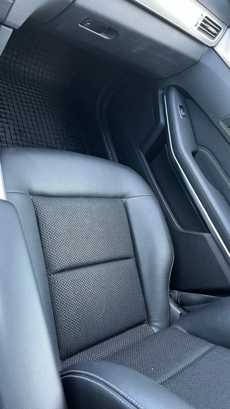 Mercedes-Benz E 220, снимка 13 - Автомобили и джипове - 52673695