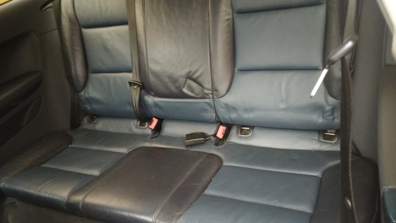 Audi A3   3.2quatro газ, снимка 6 - Автомобили и джипове - 52392290