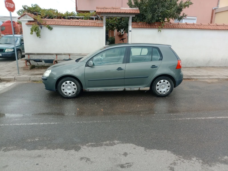 VW Golf 1.6 газ, снимка 8 - Автомобили и джипове - 52352273