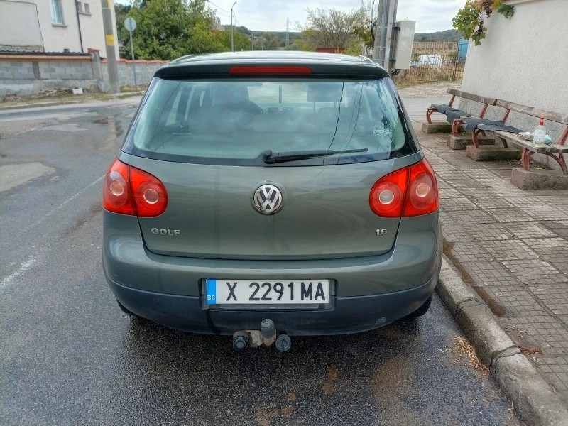 VW Golf 1.6 газ, снимка 16 - Автомобили и джипове - 52352273