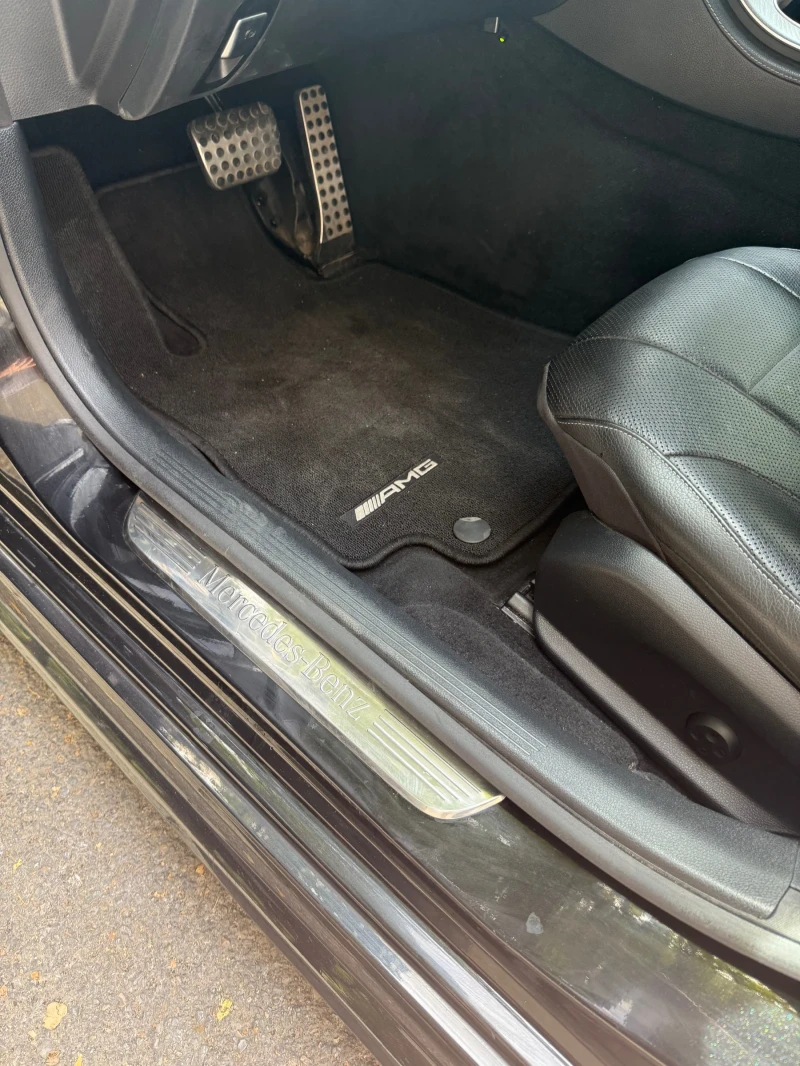 Mercedes-Benz CLS 400 AMG Line, снимка 12 - Автомобили и джипове - 52315034