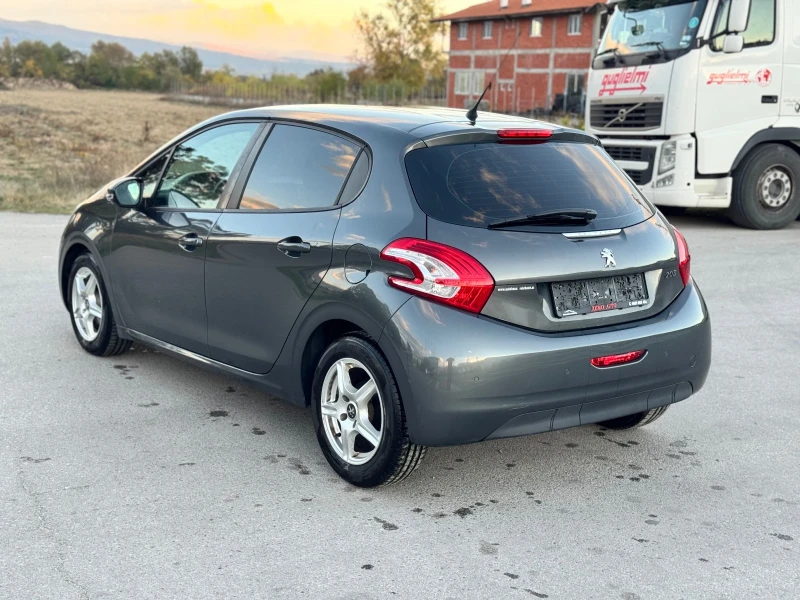 Peugeot 208 hdi, снимка 7 - Автомобили и джипове - 52265875